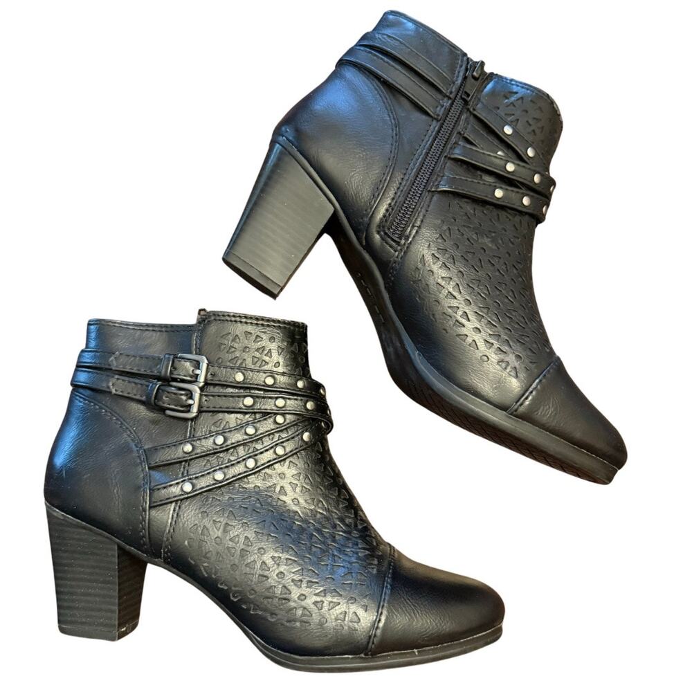 Rialto black ankle boots booties cutout’studded straps comfort women’s size 8